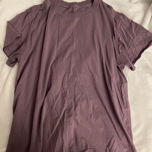 Lululemon short sleeve top